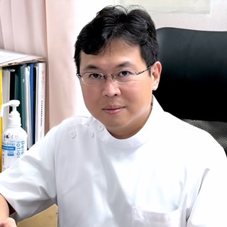 神経内科 長島医師